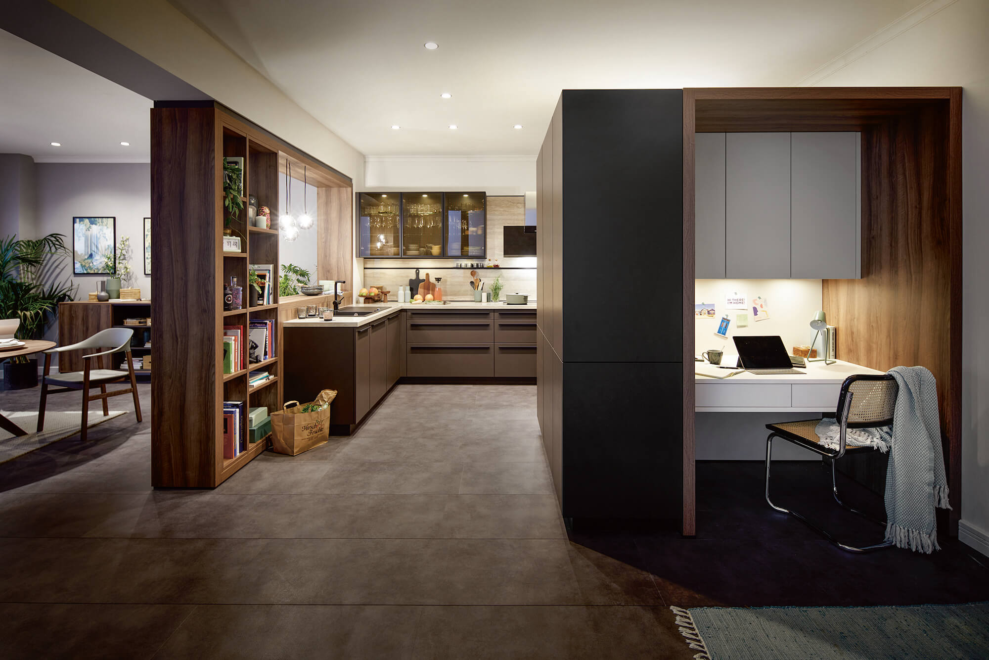 Schüller Arosa moderne L-Küche mit homeoffice Schreibtisch